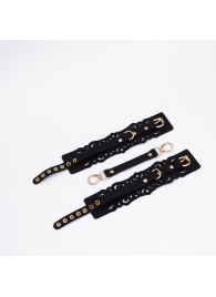 Черный кожаные оковы с узорами и золотистой фурнитурой - Crazy Handmade - купить с доставкой в Уфе