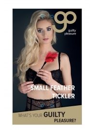 Пластиковая метелочка с красными пёрышками Small Feather Tickler - 32 см. - Blush Novelties - купить с доставкой в Уфе