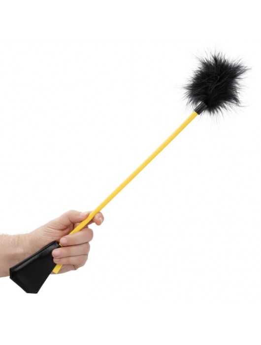 Двусторонний стек Feather Crop - 53,25 см. - California Exotic Novelties - купить с доставкой в Уфе