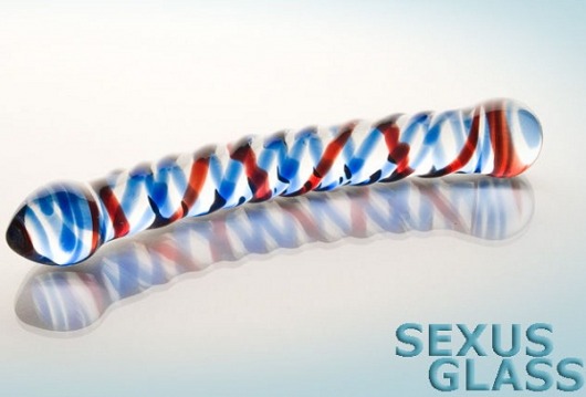 Двусторонний стеклянный фаллос с разноцветными спиралями - Sexus купить с доставкой в интернет-магазине Orgasmix в Уфе Двусторонний стеклянный фаллос с разноцветными спиралями - Sexus