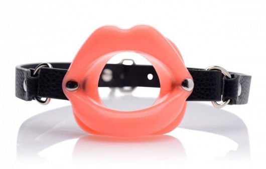 Кляп в форме губ Sissy Mouth Gag - XR Brands - купить с доставкой в Уфе